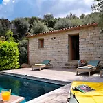 Les Bergeries Alivaccia * Figari (Corsica)